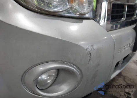 2009 Ford Escape Xlt z USA, uszkodzony, nr VIN 1FMCU03709KA24869